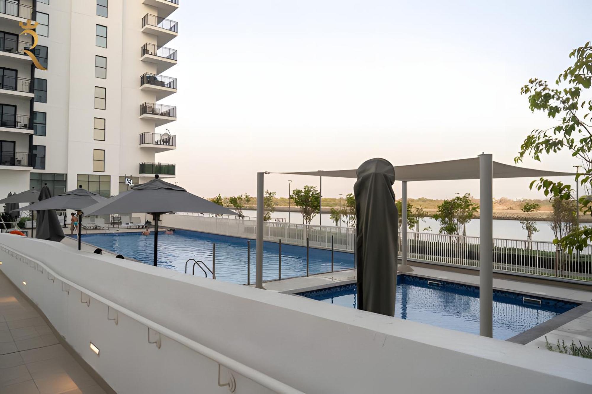 Serene Canal View 1br At Yas Island * Abu Dhabi