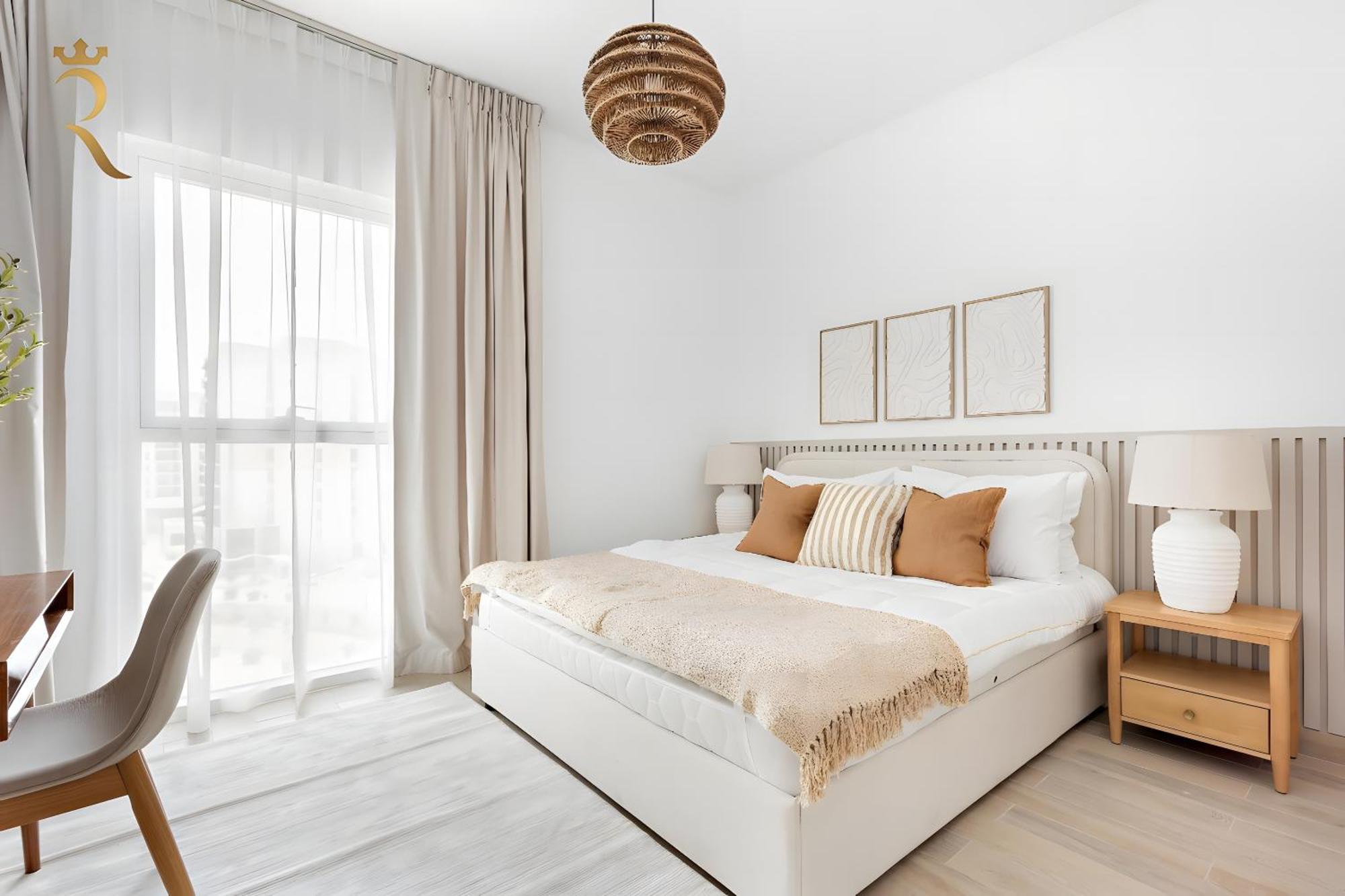 Serene Canal View 1br At Yas Island *